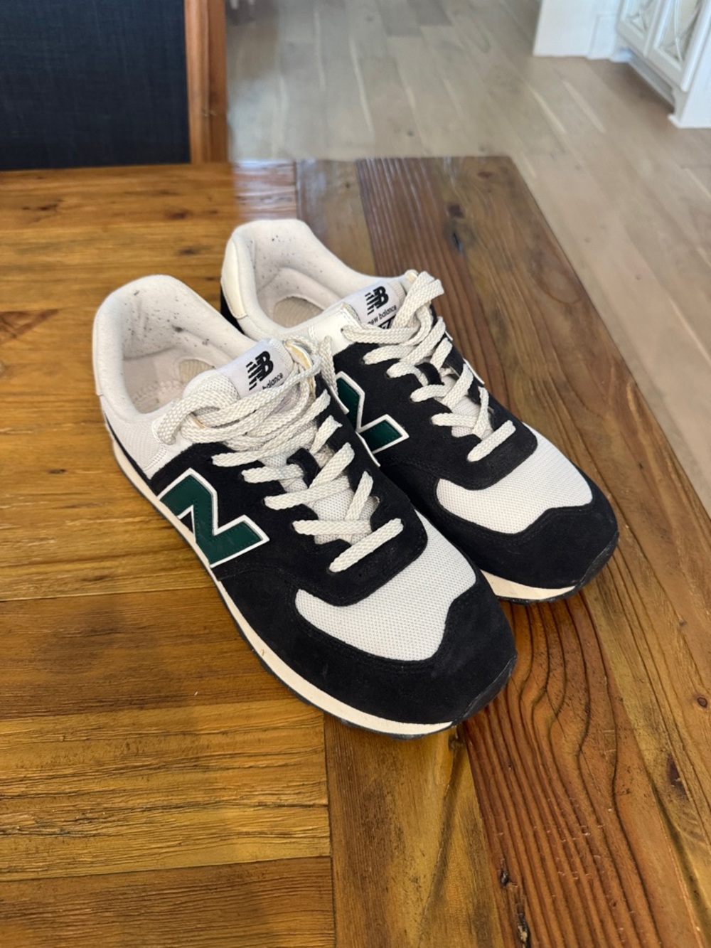 New Balance 574 Black, White & Green Retro Runner Sneakers